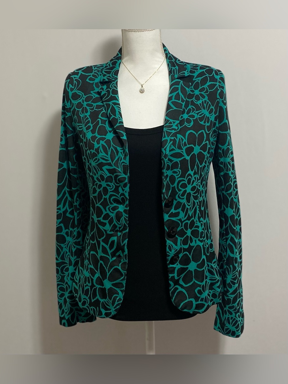 Rinascimento Green and Black Blazer Elegant Floral Design